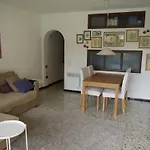 Appartamento Comodo En S'agaro Con Terraza Y Piscina - Es-298-9 *