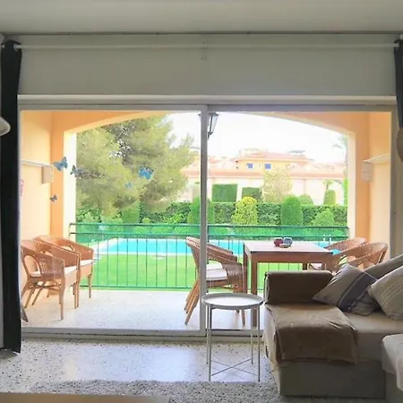 Appartamento Comodo En S'agaro Con Terraza Y Piscina - Es-298-9